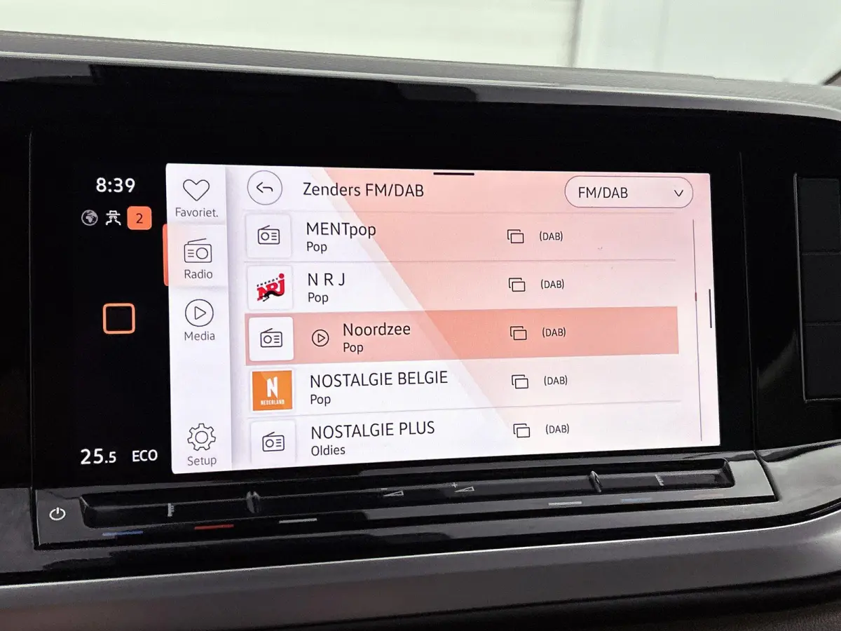1.4 eHybrid L2H1 Life Origineel Nederlands | Trekhaak | Achteruitrij Camera | Parkeersensoren Voor en Achter |