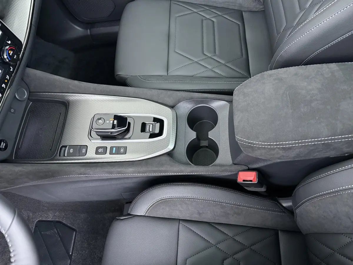 1.5 e-Power N-Design | € 4.000,- Voorraadvoordeel! | Cold Pack | Panoramadak | Pro-Pilot Assist