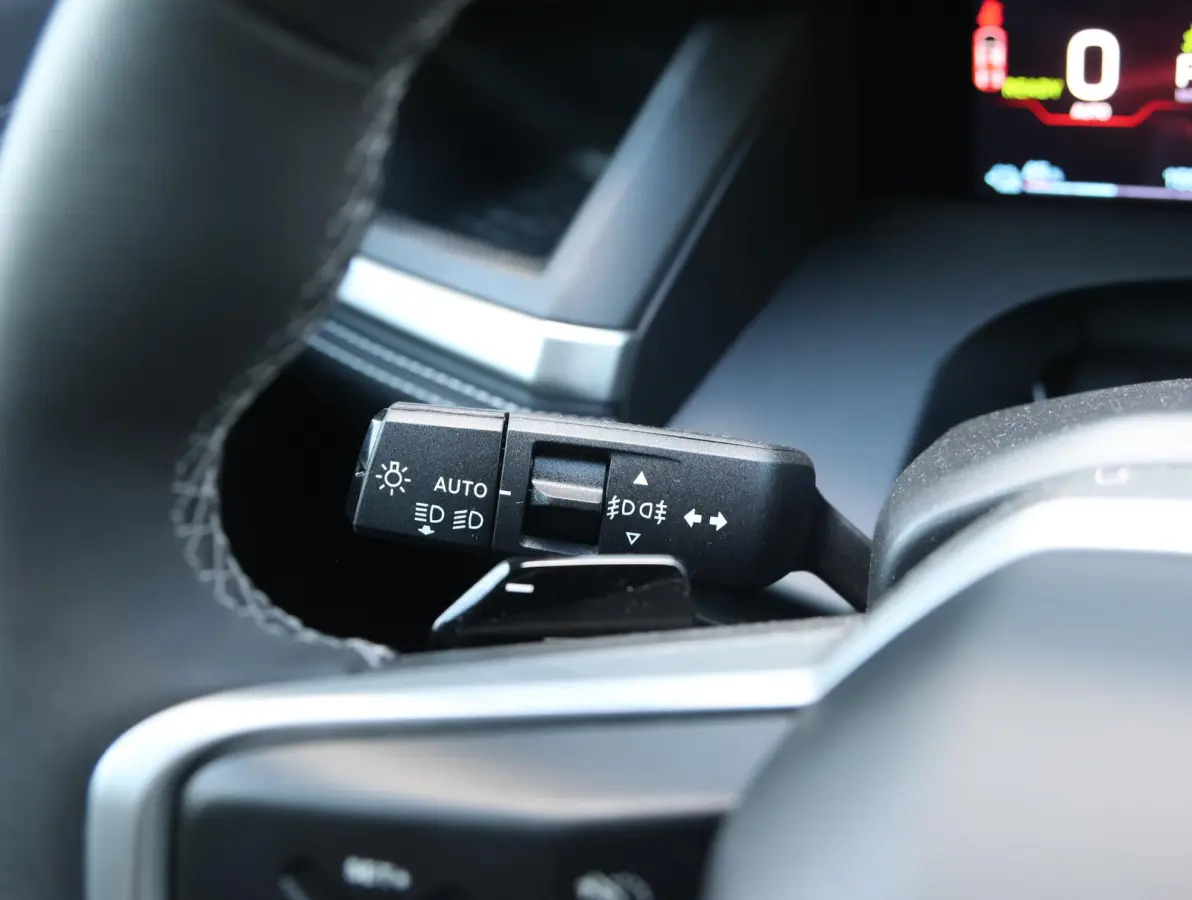 First Edition 74 kWh | Warmtepomp | Camera rondom | Adaptieve Cruise Control | Apple Carplay/Android Auto | Navigatie