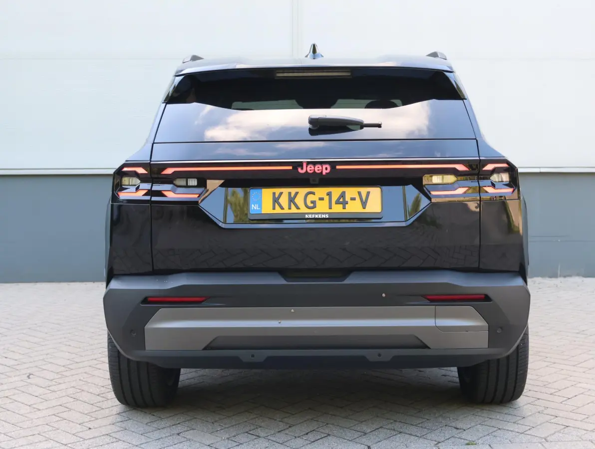 First Edition 74 kWh | Warmtepomp | Camera rondom | Adaptieve Cruise Control | Apple Carplay/Android Auto | Navigatie