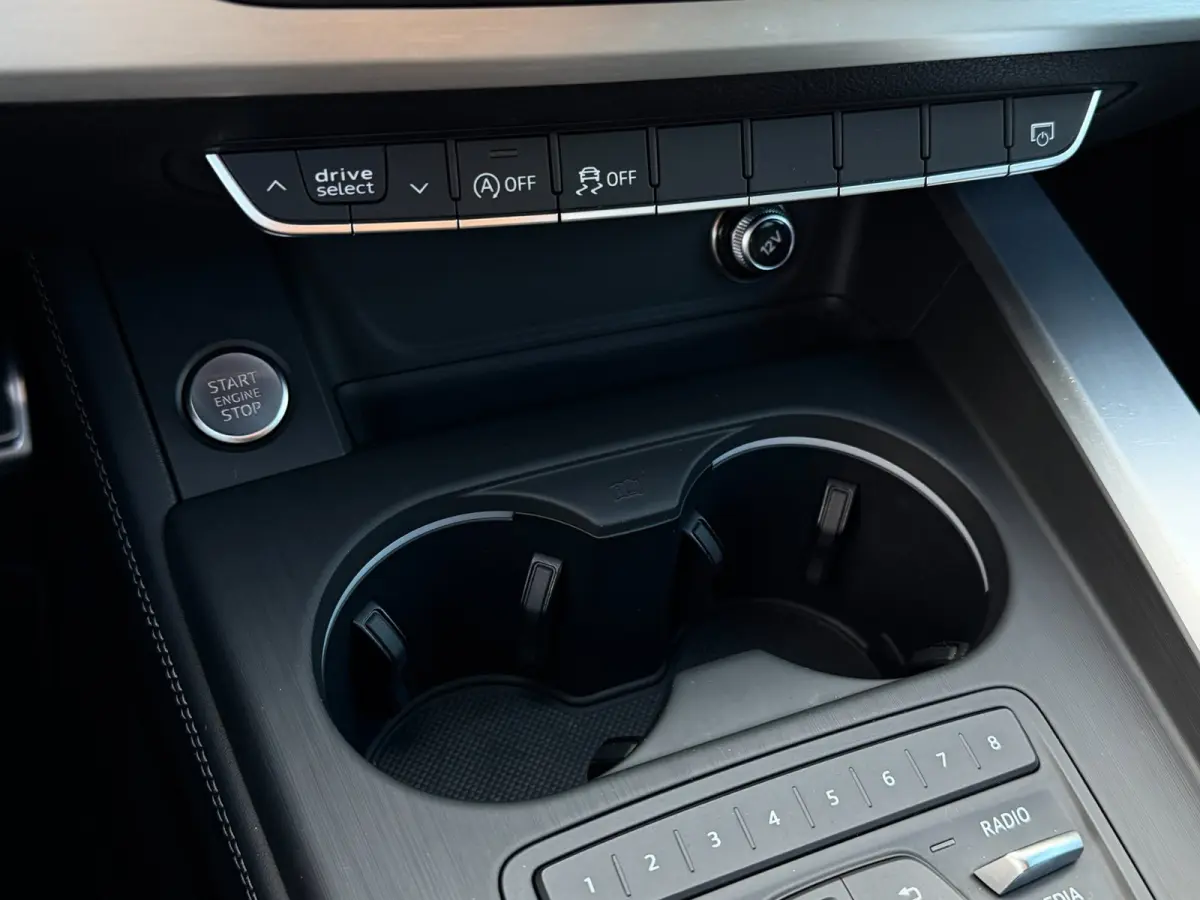 2.0 TFSI S-line | LED | Leer | Carplay | Sfeerverlichting | Elektrische achterklep