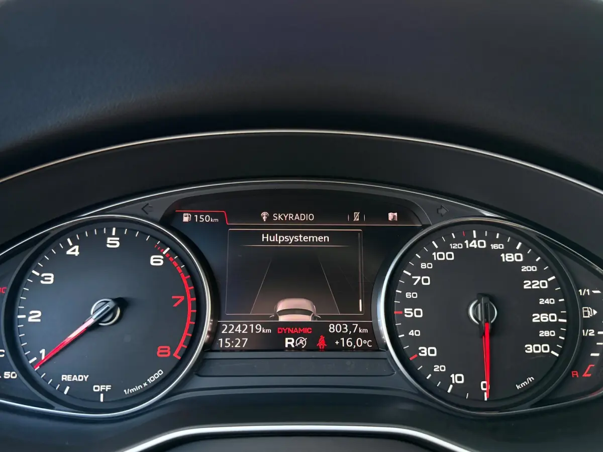 2.0 TFSI S-line | LED | Leer | Carplay | Sfeerverlichting | Elektrische achterklep