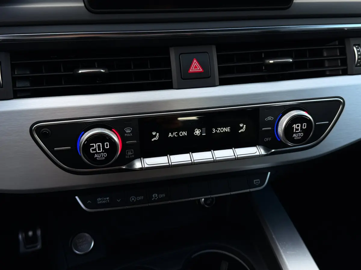 2.0 TFSI S-line | LED | Leer | Carplay | Sfeerverlichting | Elektrische achterklep