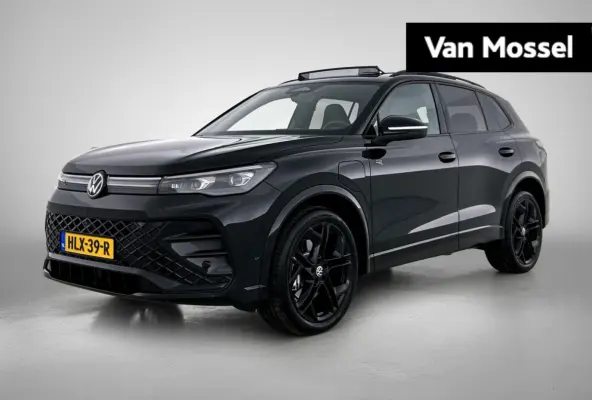 1.5 eHybrid R-Line Edition 272 PK | Panoramadak | 360 graden camera | Adaptive Cruise Control | Stoelverwarming | Stuurverwarming |