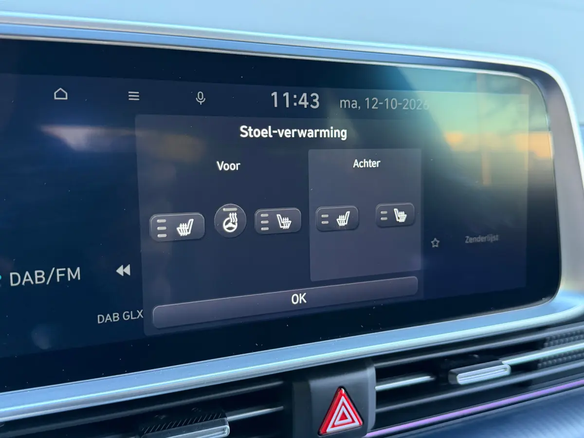 Business 77.4 kWh | Orgineel Nederlands | Navigatie | 360 Graden Camera | Stuur & Stoelverwarming | Bose Audio | Apple Carplay & Android Auto |