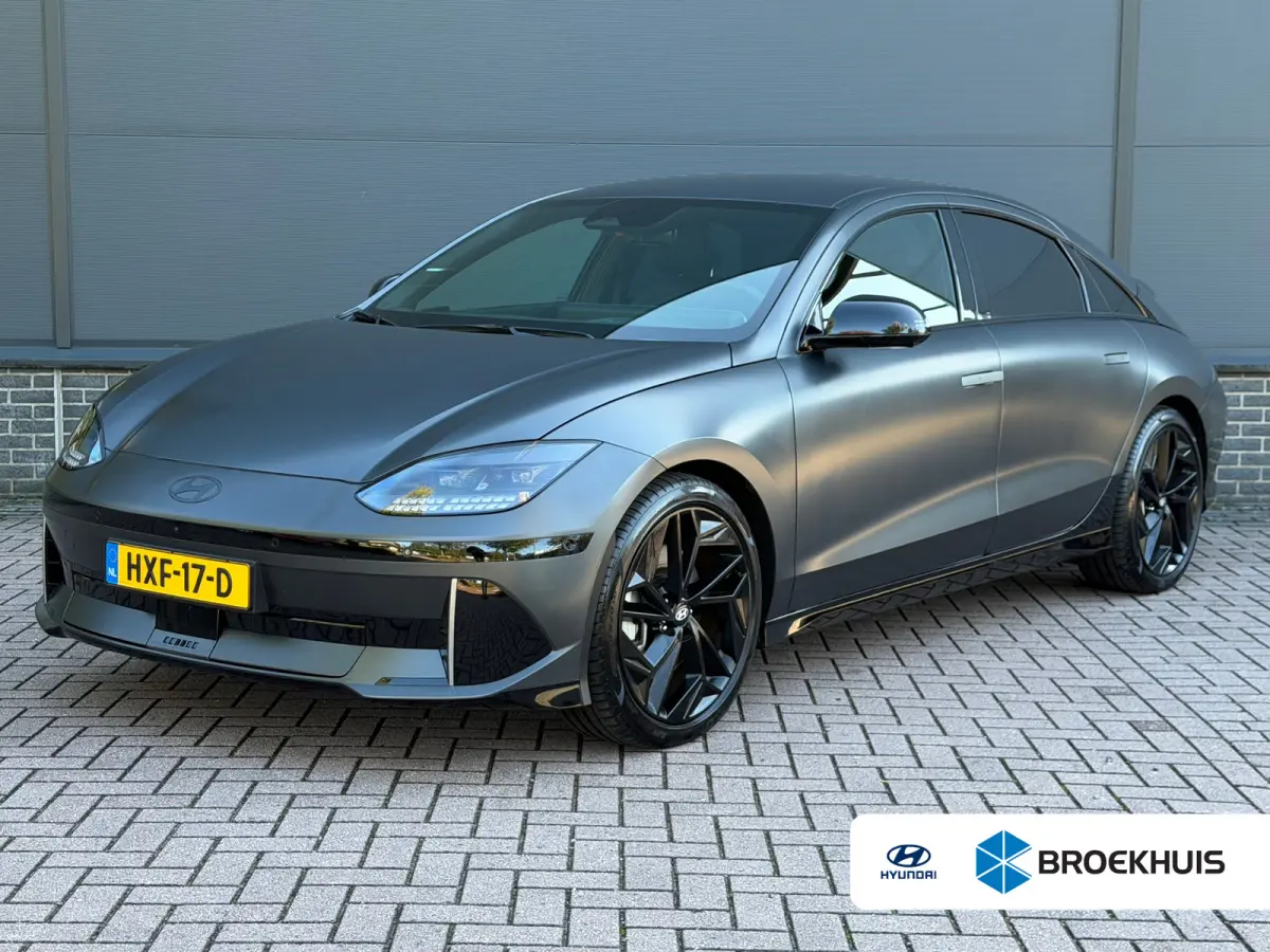 Business 77.4 kWh | Orgineel Nederlands | Navigatie | 360 Graden Camera | Stuur & Stoelverwarming | Bose Audio | Apple Carplay & Android Auto |
