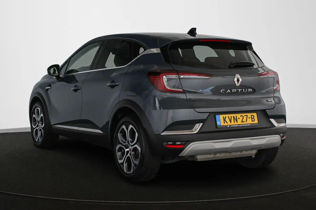 1.6 E-Tech plug-in hybrid 160 techno SOH 98% Clima Camera 18" Apple CarPlay