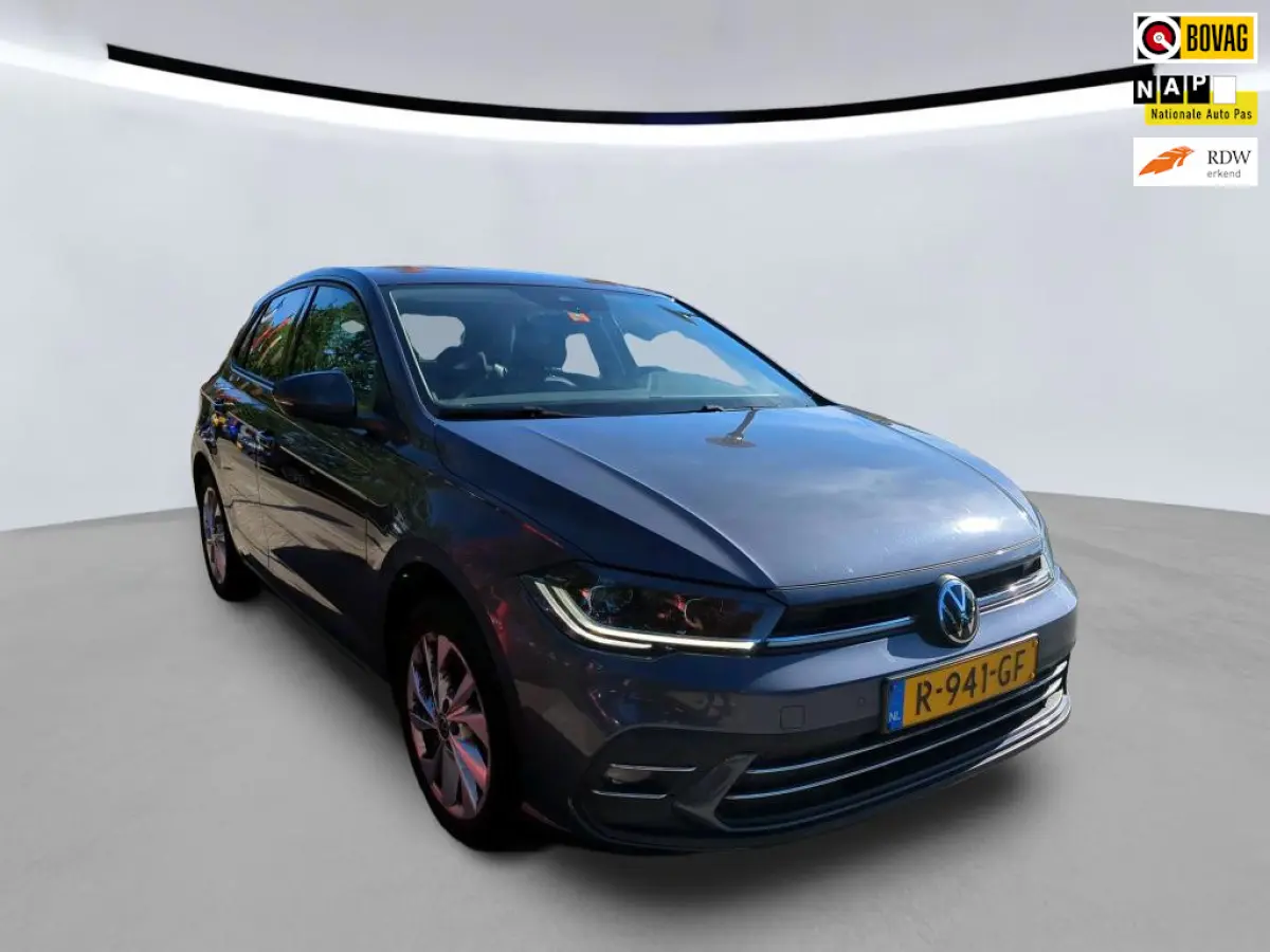 1.0 TSI Style+IQ light+Vitrual+Navigatie+ecc+Parkeer-Hulp+cruise+Sfeer-verlichting+Apple-Carpl = TOP PRIJS !!