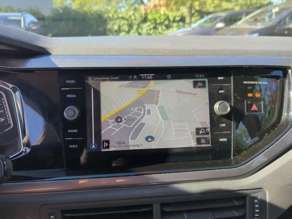 1.0 TSI Style+IQ light+Vitrual+Navigatie+ecc+Parkeer-Hulp+cruise+Sfeer-verlichting+Apple-Carpl = TOP PRIJS !!