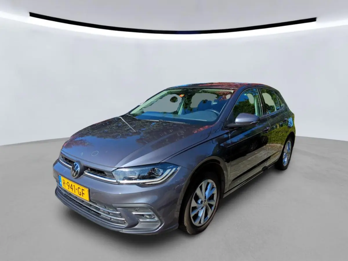 1.0 TSI Style+IQ light+Vitrual+Navigatie+ecc+Parkeer-Hulp+cruise+Sfeer-verlichting+Apple-Carpl = TOP PRIJS !!