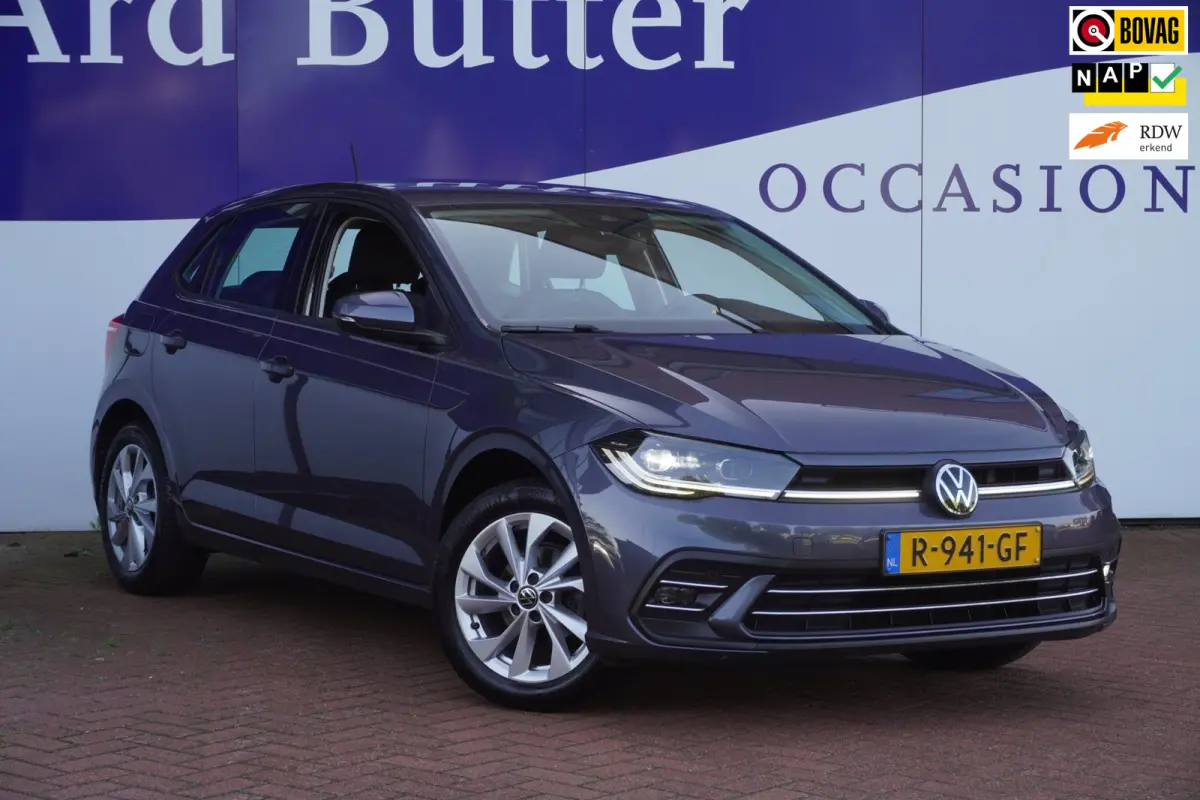 1.0 TSI Style / IQ.Light / Virtual / Navi / ACC / ECC / PDC / Apple.Carplay / = TOP PRIJS !!