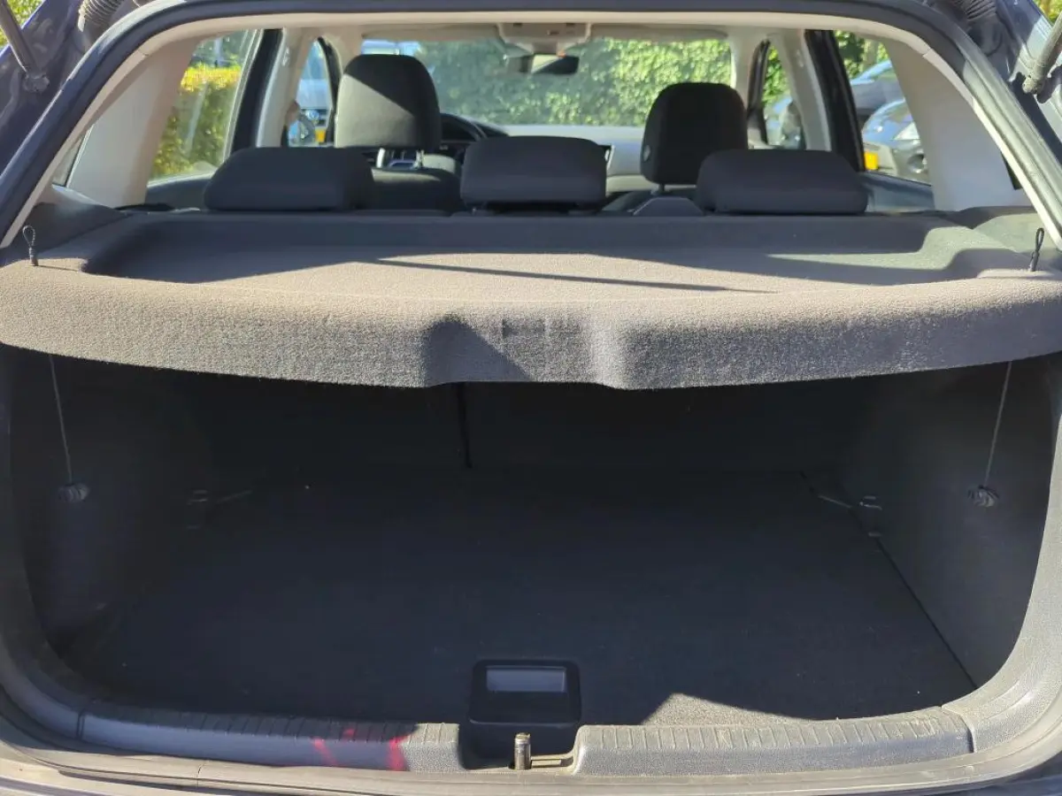 1.0 TSI Style+IQ light+Vitrual+Navigatie+ecc+Parkeer-Hulp+cruise+Sfeer-verlichting+Apple-Carpl = TOP PRIJS !!