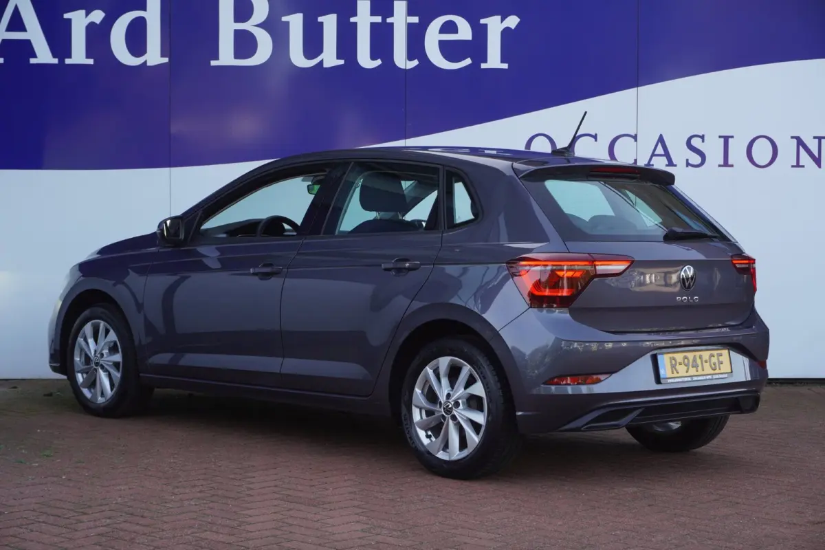 1.0 TSI Style / IQ.Light / Virtual / Navi / ACC / ECC / PDC / Apple.Carplay / = TOP PRIJS !!