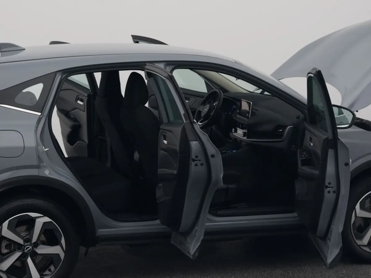 1.5 e-Power Business Design | CAMERA | ADAPTIVE | KEYLESS