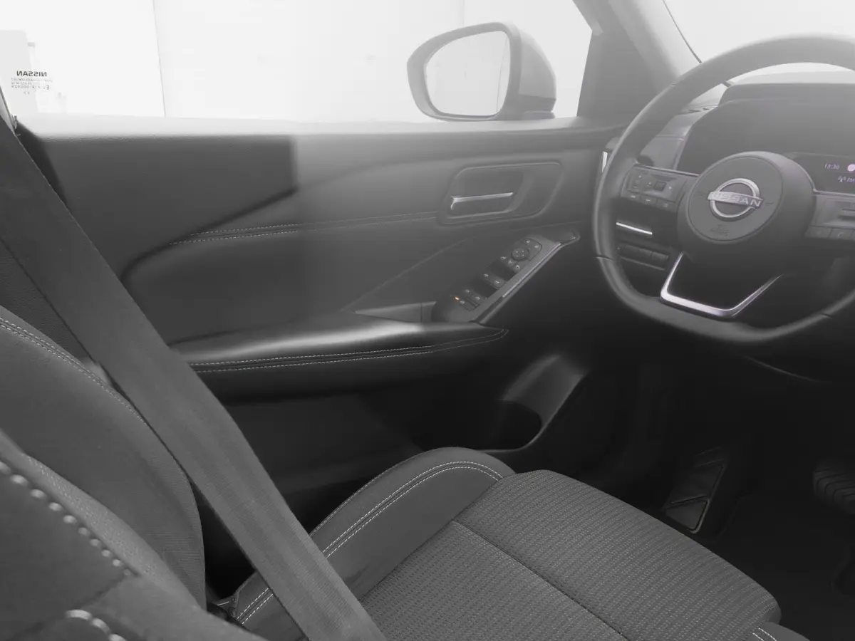 1.5 e-Power Business Design | CAMERA | ADAPTIVE | KEYLESS
