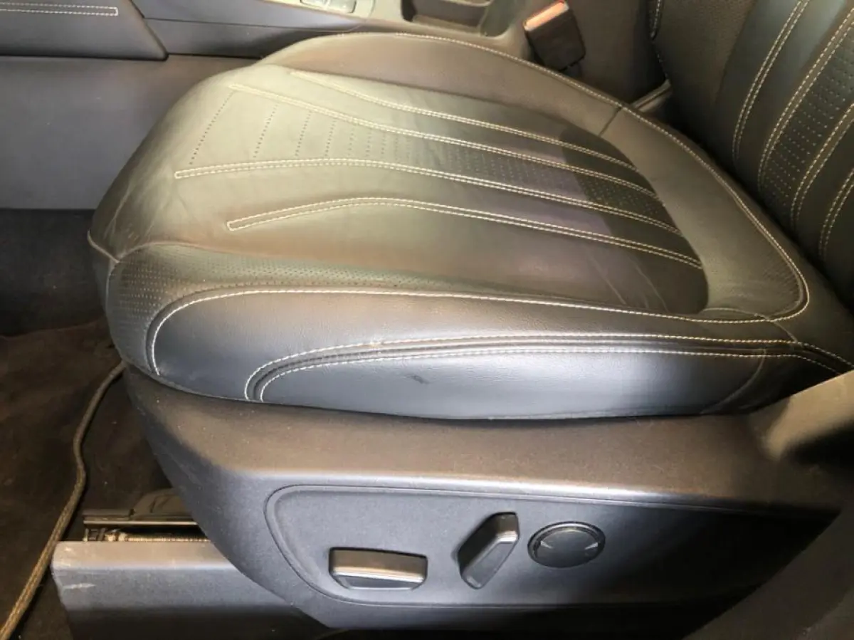 2.5 PHEV Vignale | Trekhaak | Panoramadak | Driver Assistance Pack | Technology Pack |