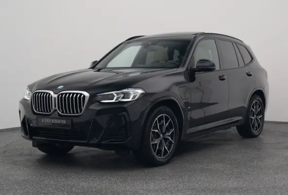 xDrive30e High Executive M-Sport | CAMERA | PANO | LEDER | KEYLESS