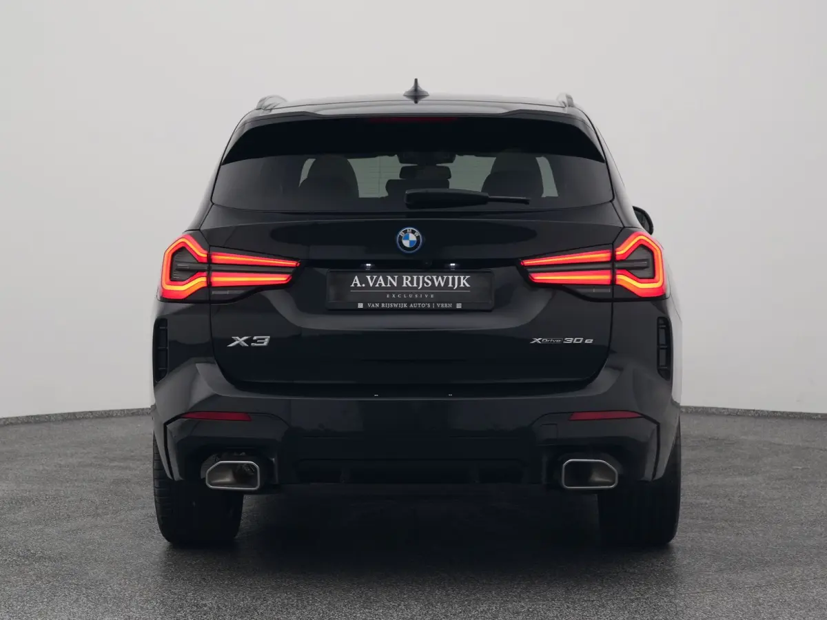 xDrive30e High Executive M-Sport | CAMERA | PANO | LEDER | KEYLESS