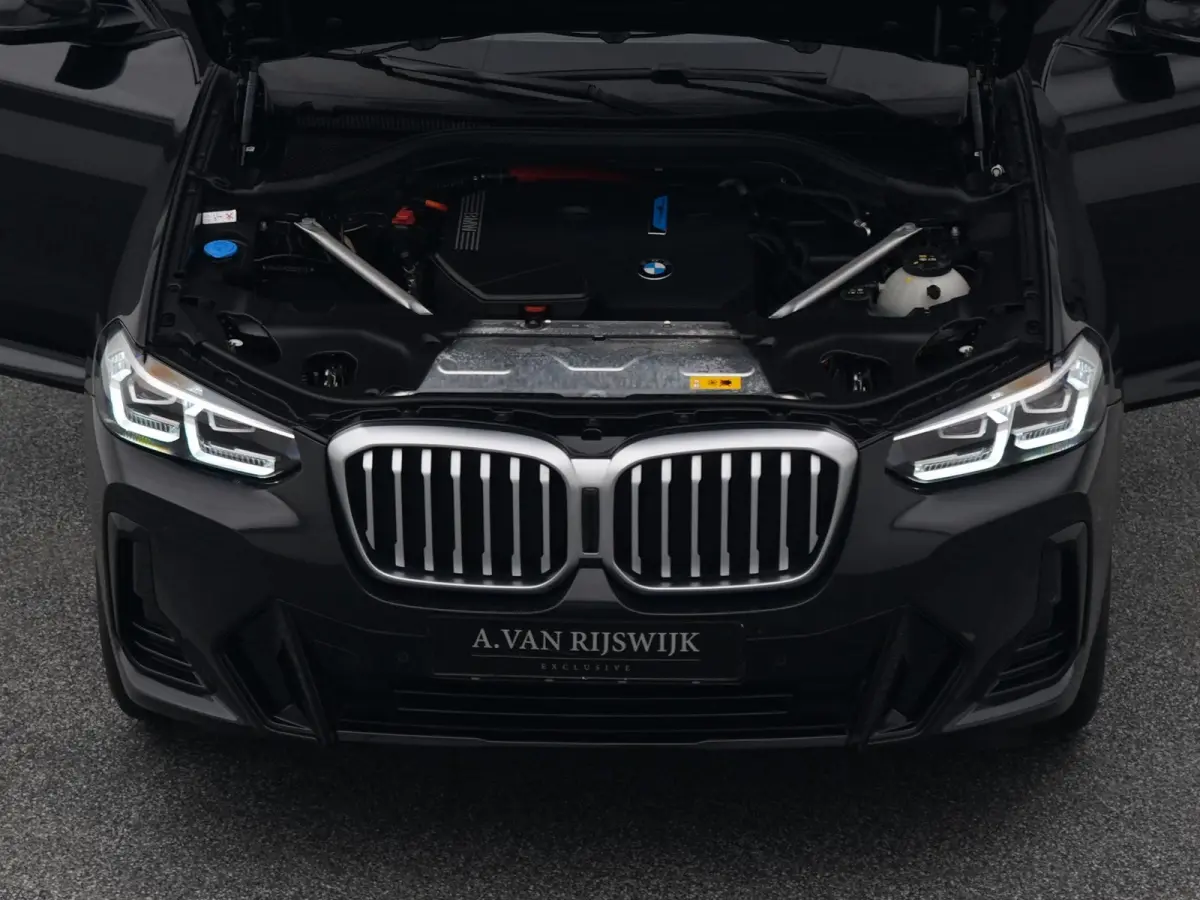 xDrive30e High Executive M-Sport | CAMERA | PANO | LEDER | KEYLESS