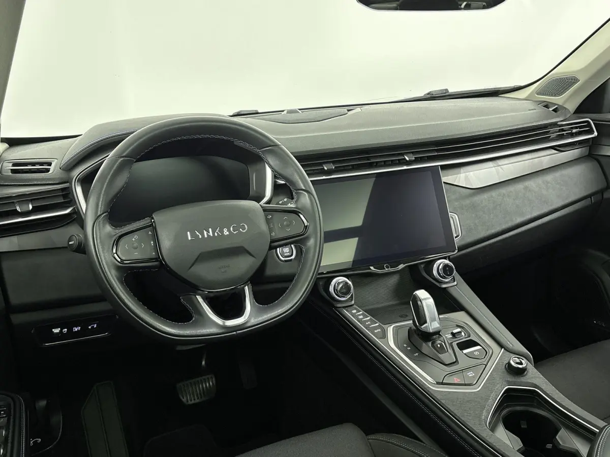 1.5 PHEV | Origineel Nederlands | Automaat | Stoelverwarming | Dodehoekdetectie | 360-Camera | Achteruitrijcamera | Panorama/Schuifkanteldak