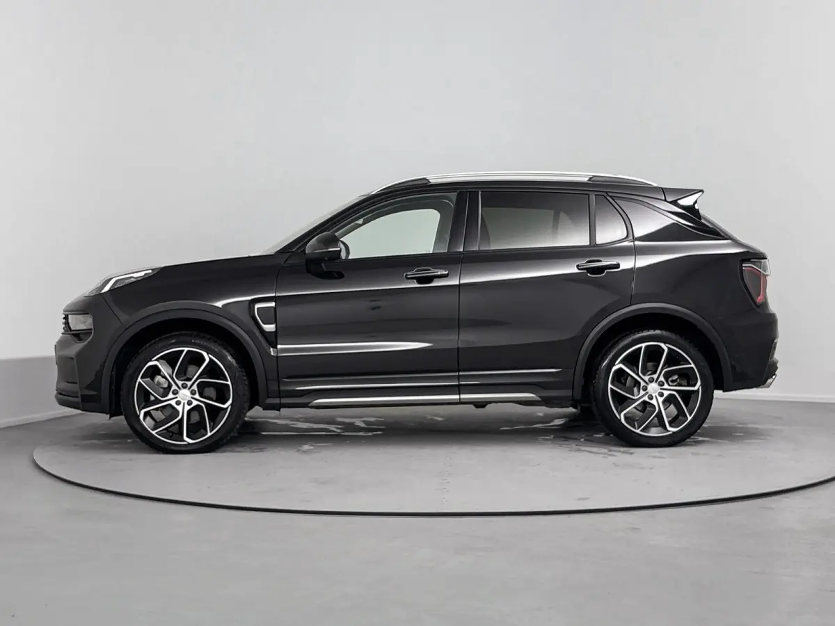1.5 PHEV | Origineel Nederlands | Automaat | Stoelverwarming | Dodehoekdetectie | 360-Camera | Achteruitrijcamera | Panorama/Schuifkanteldak