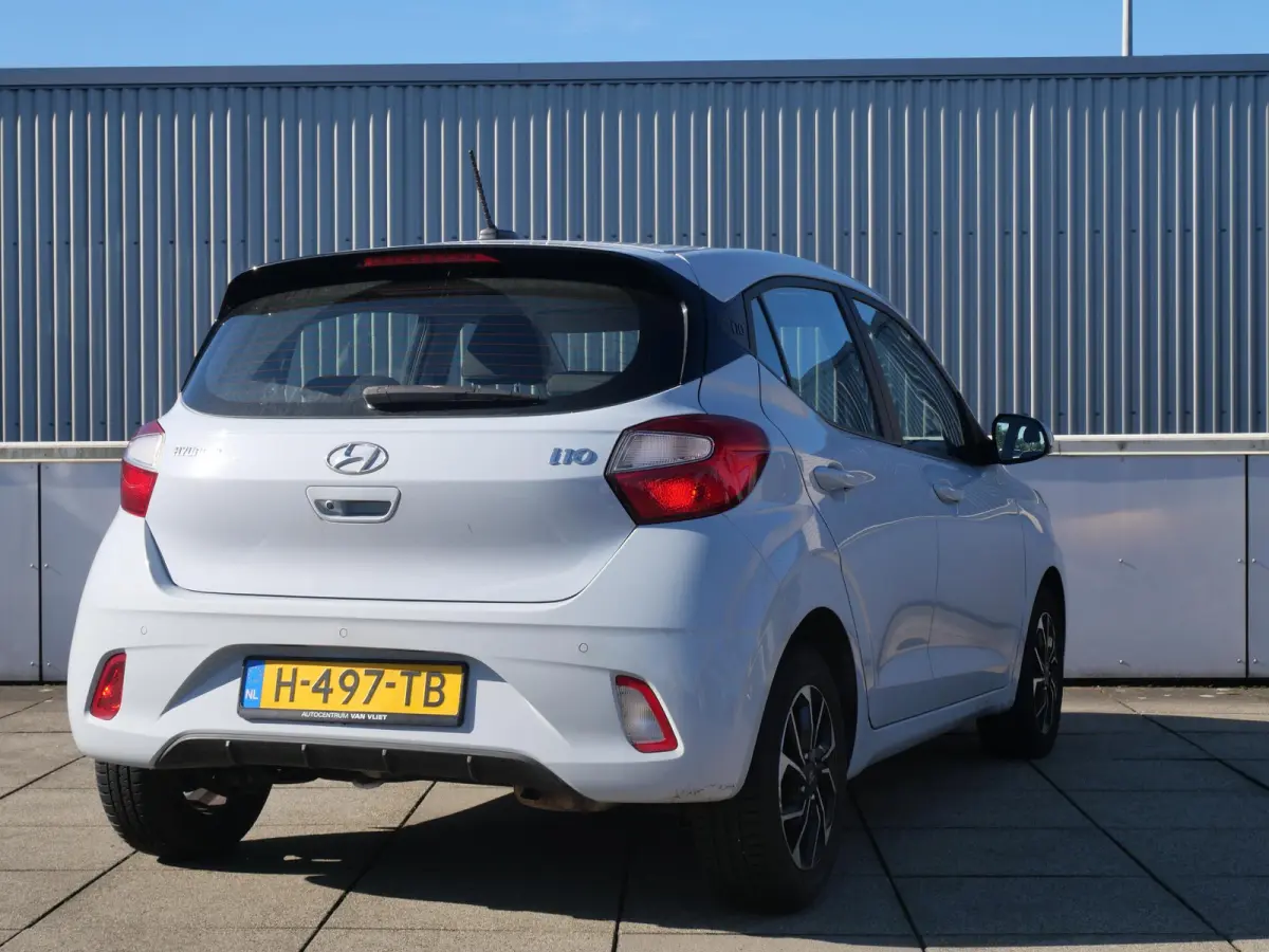 1.0 Premium | All Season Banden | Airco | Navi | Cruise | Clima | Camera |