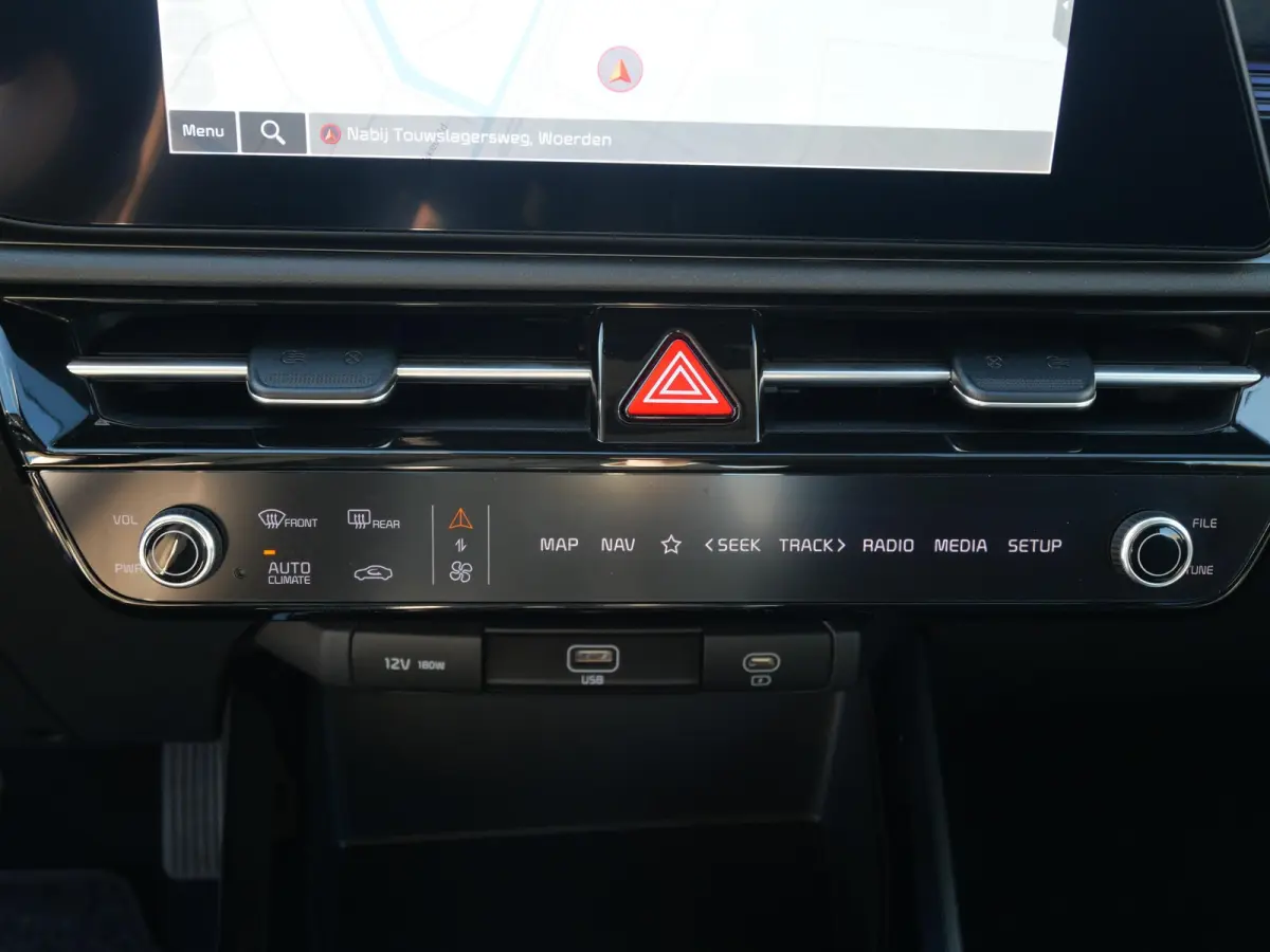 1.6 GDi PHEV DynamicPlusLine | Cruise | Keyless | Stoel-Stuurverwaming | Carplay | Navi |