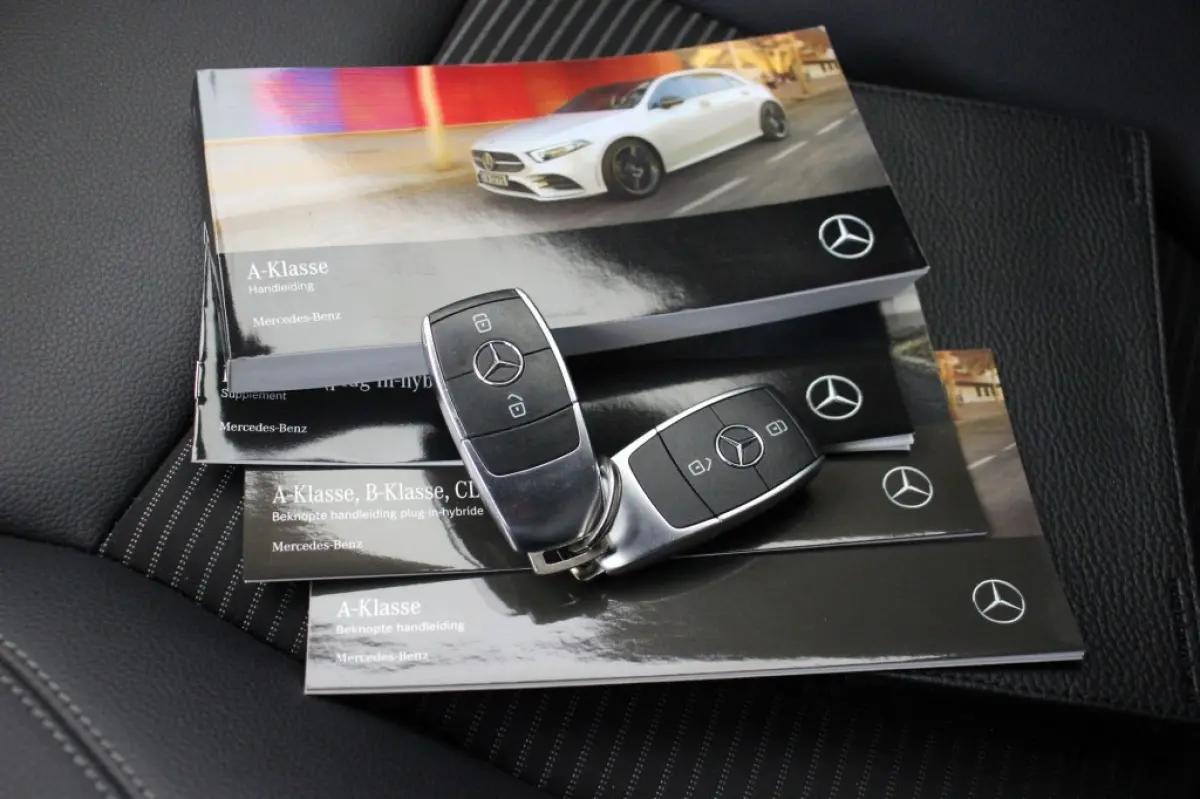 250 e Luxury Line - Camera, Navi, Cruise, Stoelverw. Half Leer