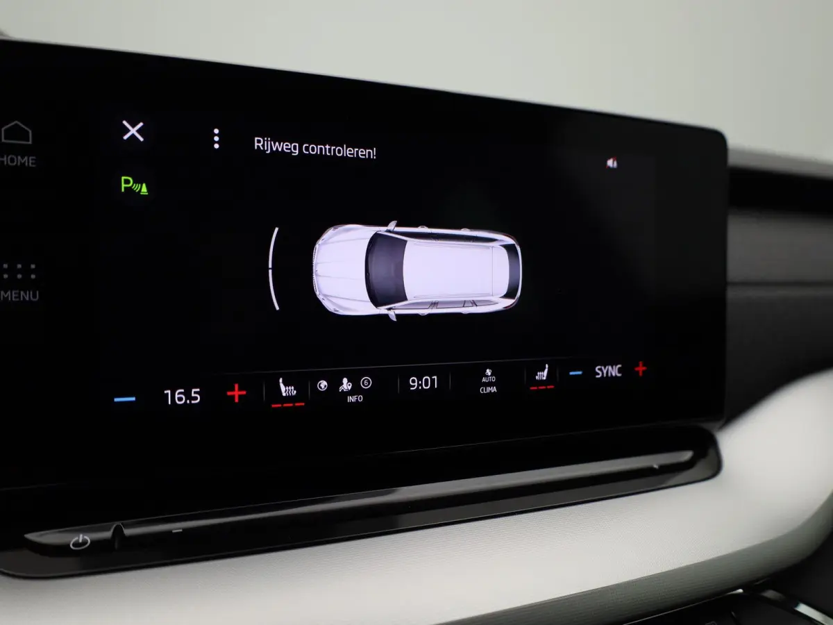 1.5 e-TSI Business Edition Plus | Apple Carplay / Android Auto | Stoelverwarming | Parkeersensoren | Lichtmetalen Velgen |