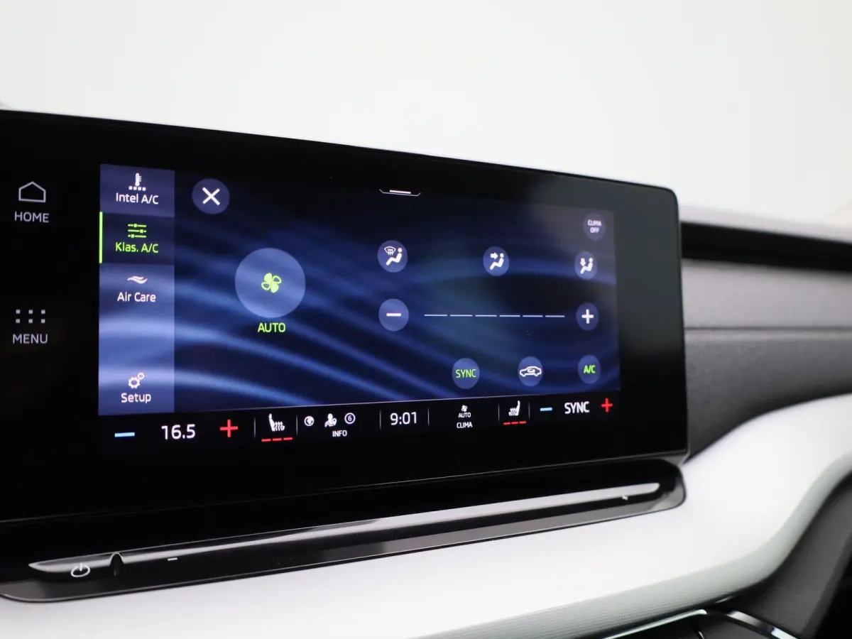 1.5 e-TSI Business Edition Plus | Apple Carplay / Android Auto | Stoelverwarming | Parkeersensoren | Lichtmetalen Velgen |