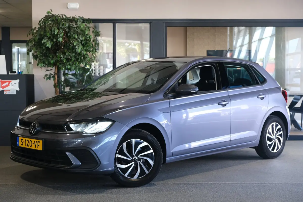 1.0 TSI Life Business Viritual Navi Carplay ACC PDC