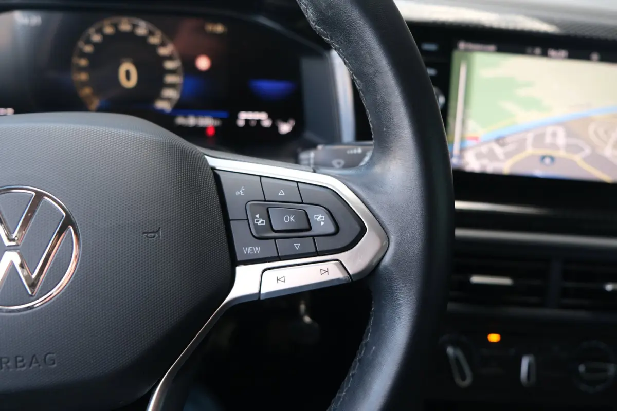 1.0 TSI Life Business Viritual Navi Carplay ACC PDC