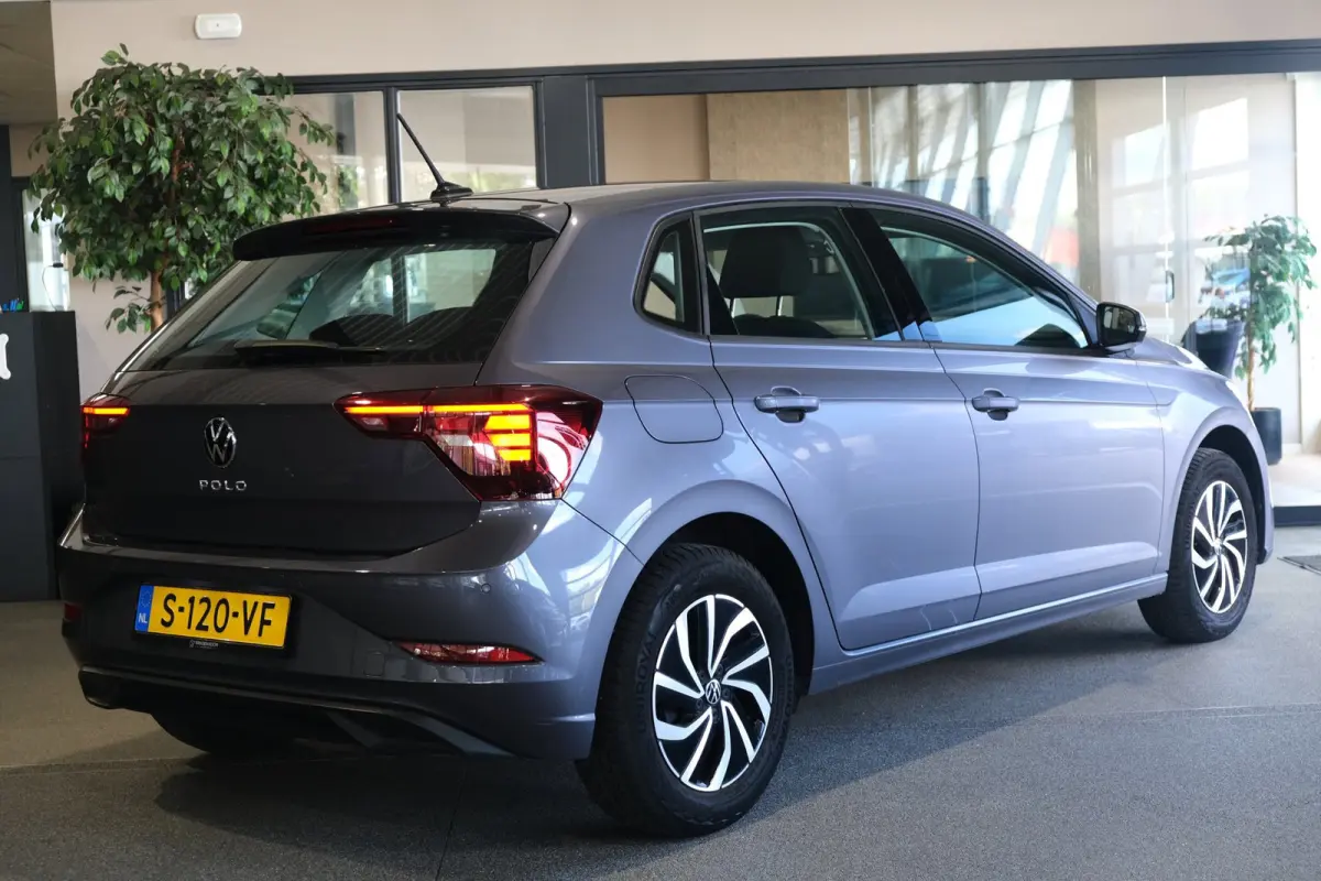 1.0 TSI Life Business Viritual Navi Carplay ACC PDC
