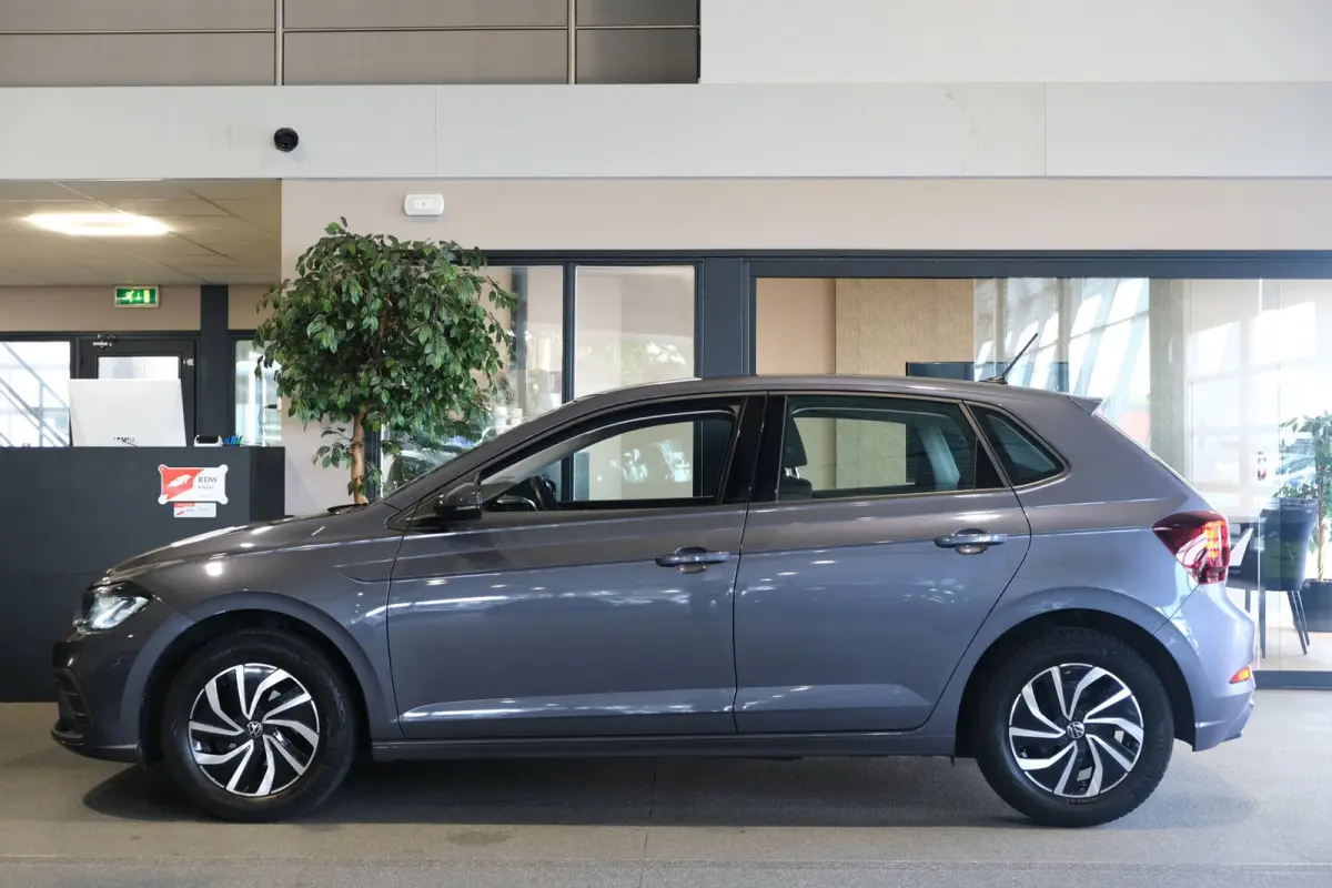 1.0 TSI Life Business Viritual Navi Carplay ACC PDC