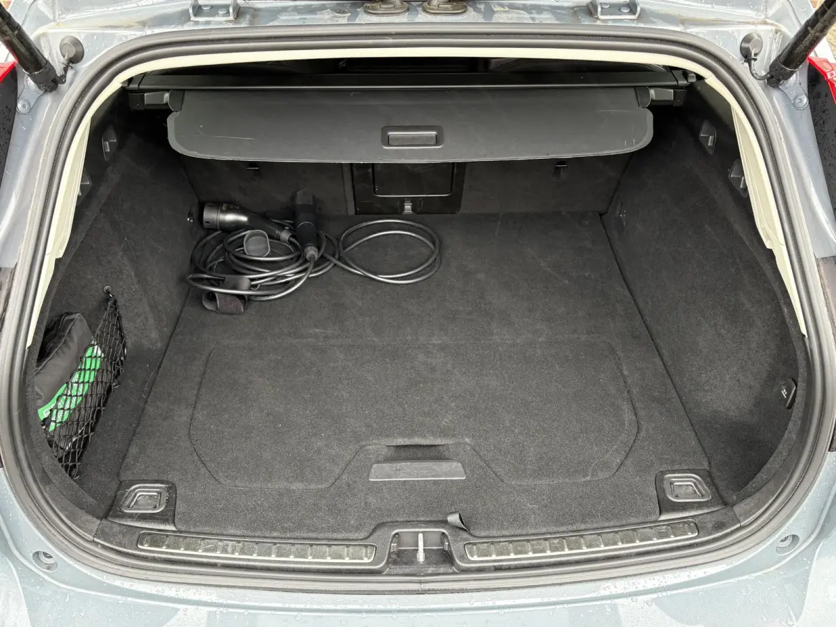 2.0 T6 Plug-in hybrid AWD Core Bright LONG RANGE 19 KWh 1E EIG./NL-AUTO/TREKHAAK/SOH 100%