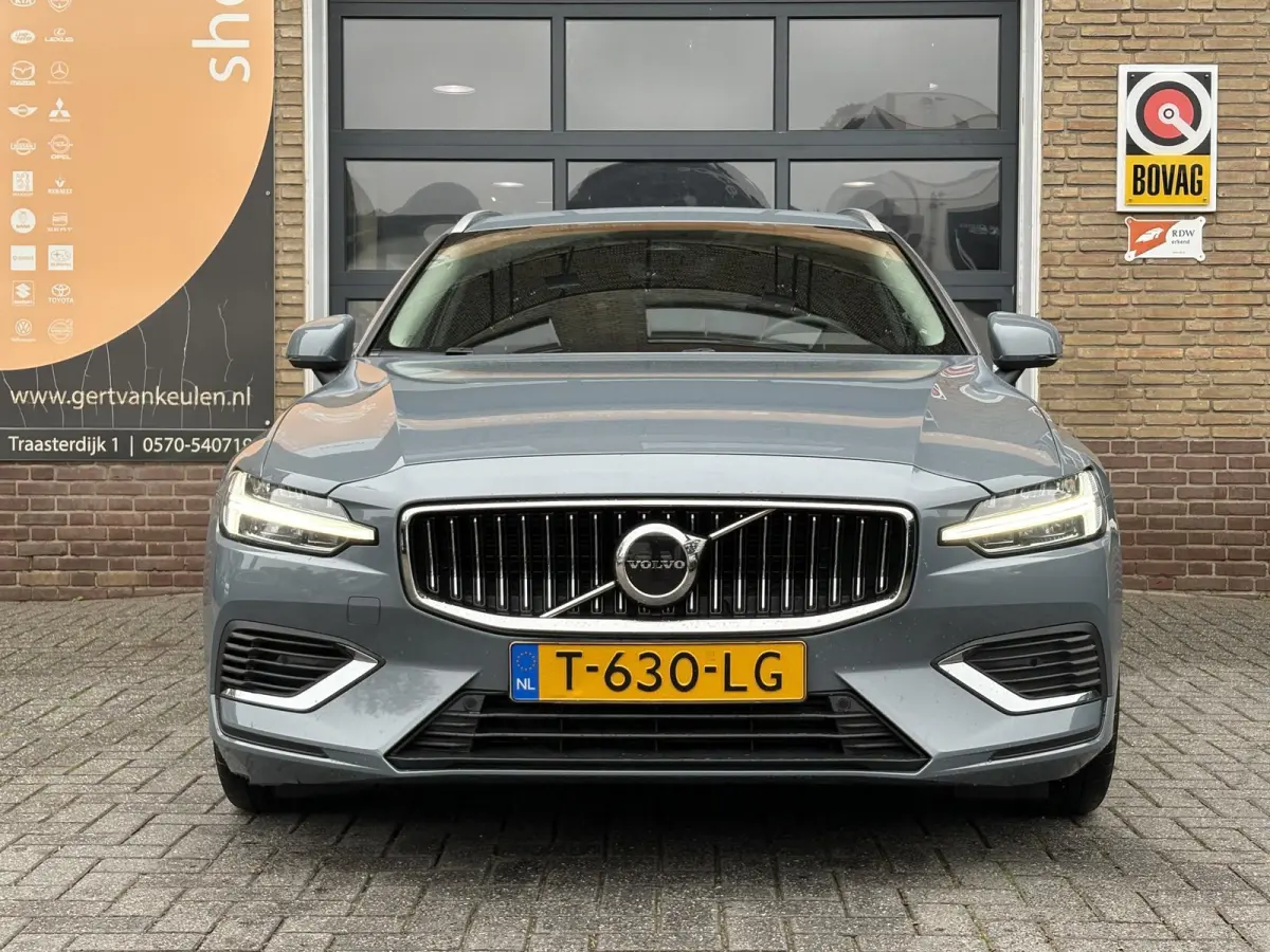 2.0 T6 Plug-in hybrid AWD Core Bright LONG RANGE 19 KWh 1E EIG./NL-AUTO/TREKHAAK/SOH 100%