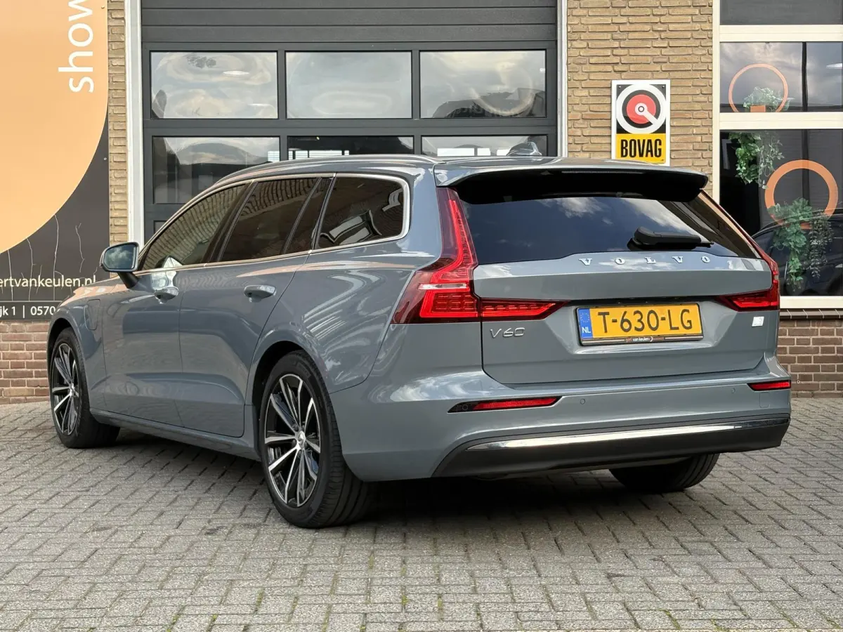 2.0 T6 Plug-in hybrid AWD Core Bright LONG RANGE 19 KWh 1E EIG./NL-AUTO/TREKHAAK/SOH 100%