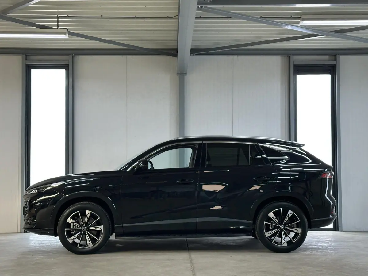 1.5 Luxury | Leder | Apple Carplay/Android Auto |