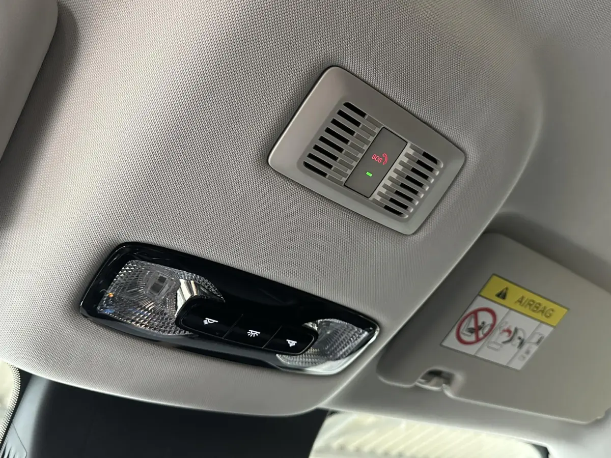 1.5 Luxury | Leder | Apple Carplay/Android Auto |