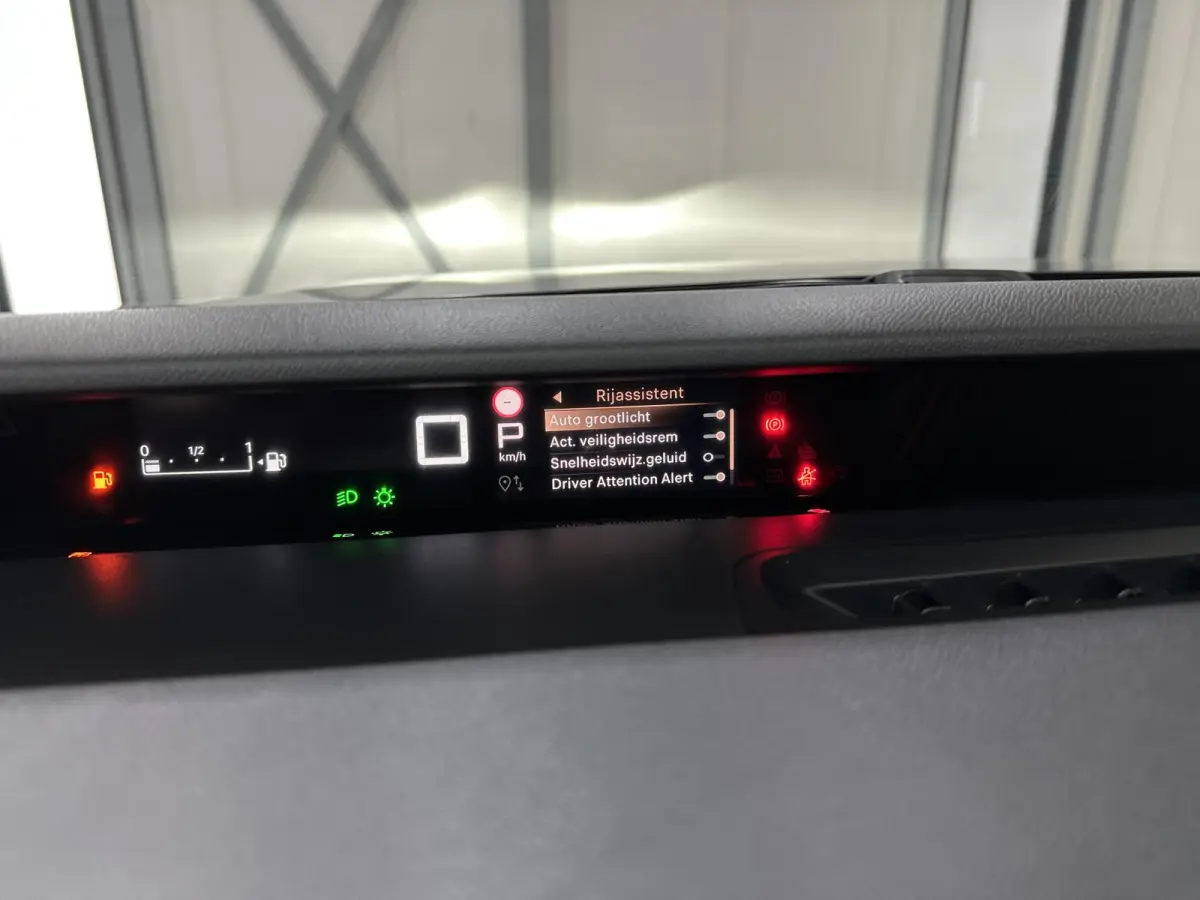 1.2 Hybrid 145pk Plus 7p. | Apple Carplay/Android Auto | Camera |