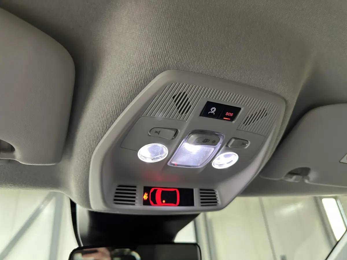 1.2 Hybrid 145pk Plus 7p. | Apple Carplay/Android Auto | Camera |