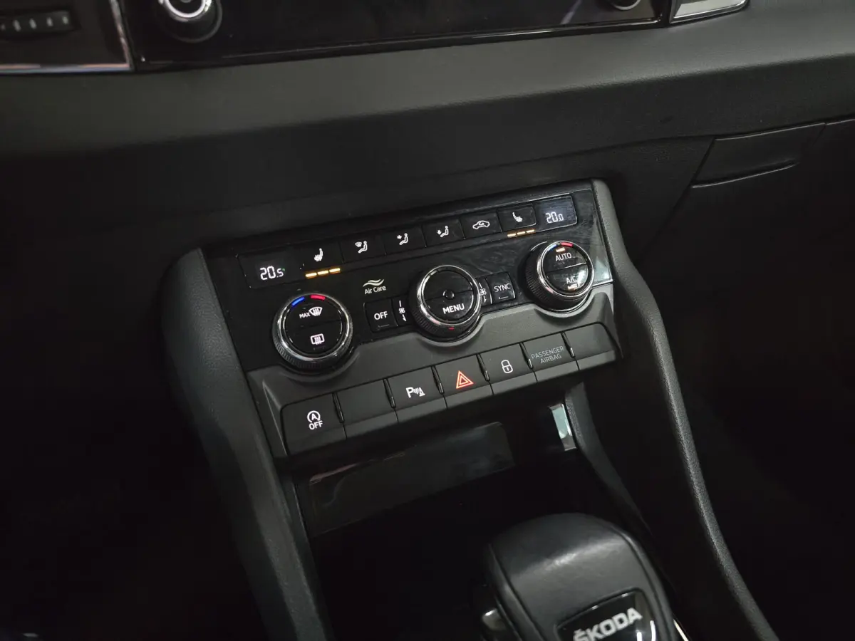 1.5 TSI ACT Business Edition Plus DSG | Navi | Acc | Camera | Led |
