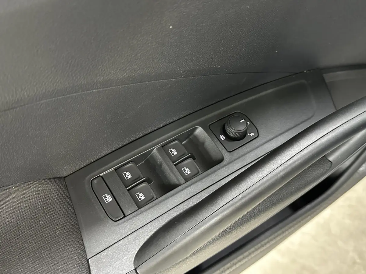 1.0 TSI 115 pk DSG Edition | Apple Carplay/Android Auto | Camera | Winter Pakket |