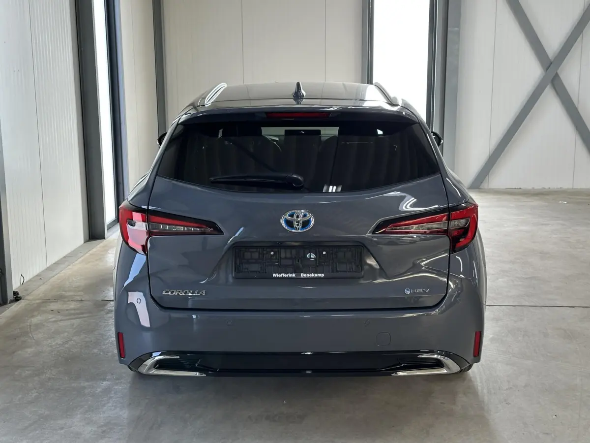 Hybrid 140 Dynamic | Acc | Camera | stoel stuur verw. |