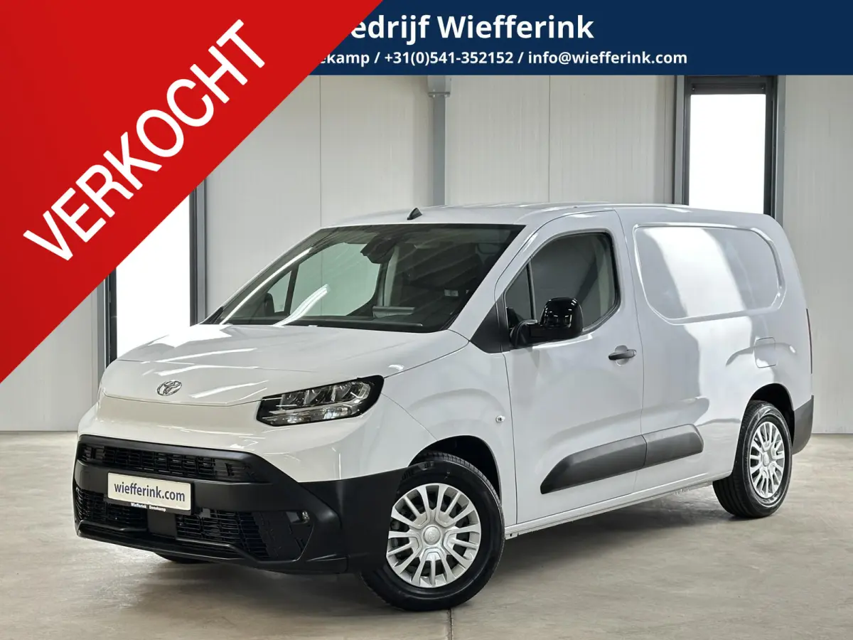 Challenger (L2) 50 kWh 136pk | 3pers. | Laadvloer | 3-fase(11kw) | Multimediascherm groot |
