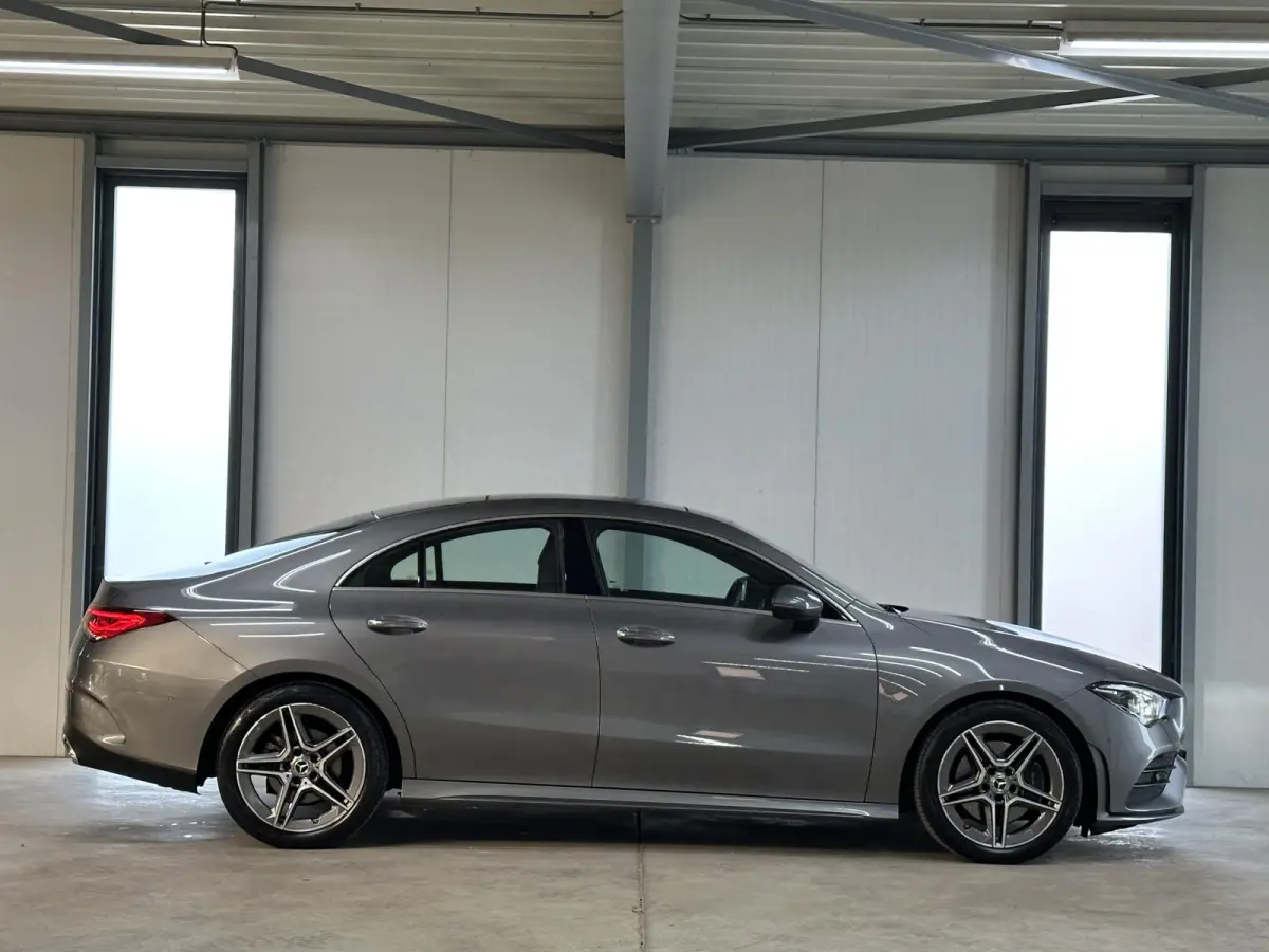 200 AMG Line | Pano | El. stoelen | LED |