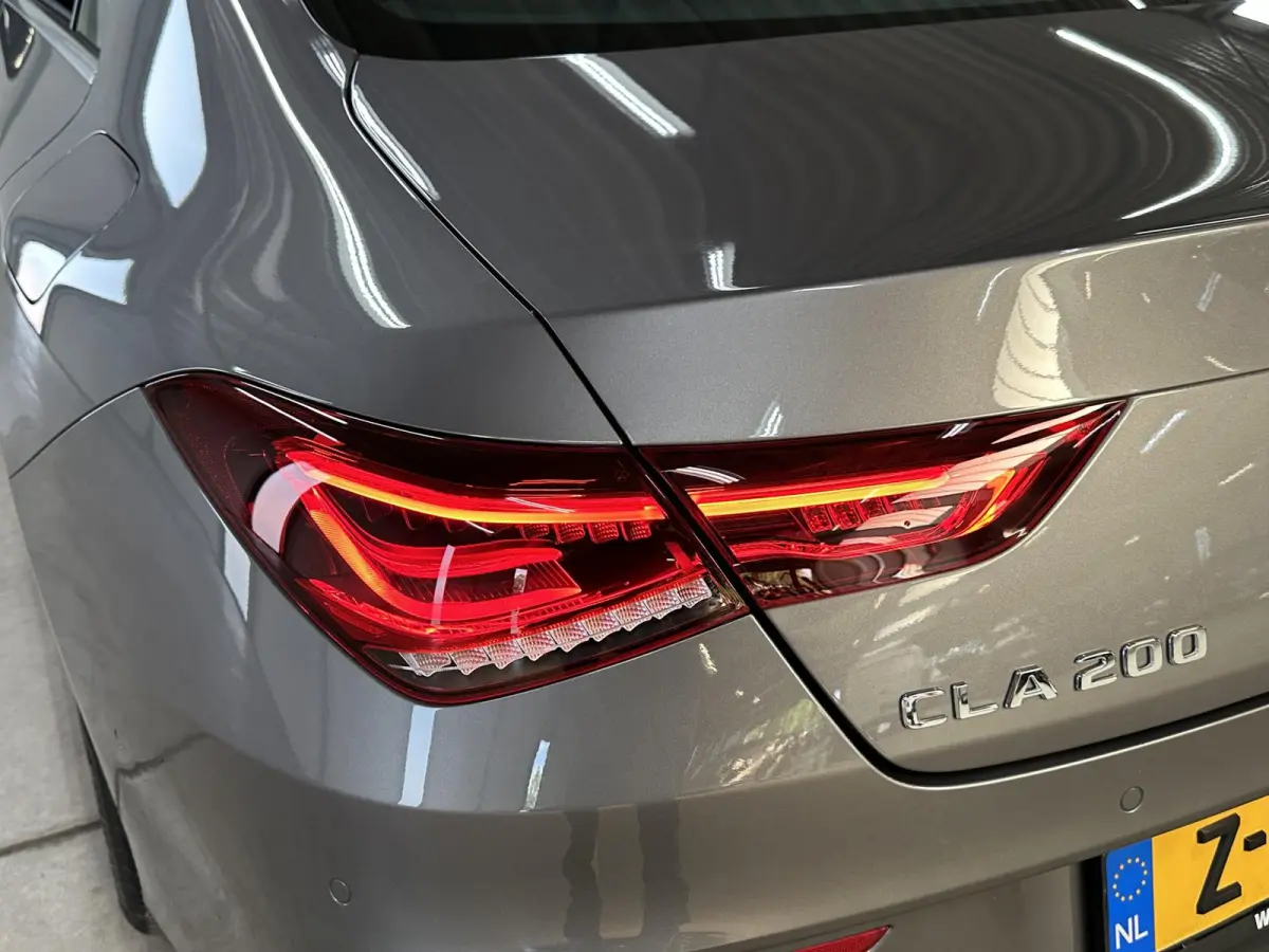 200 AMG Line | Pano | El. stoelen | LED |
