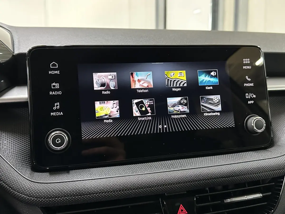 1.0 TSI 115 pk DSG Edition | Apple Carplay/Android Auto | Camera | Winter Pakket |
