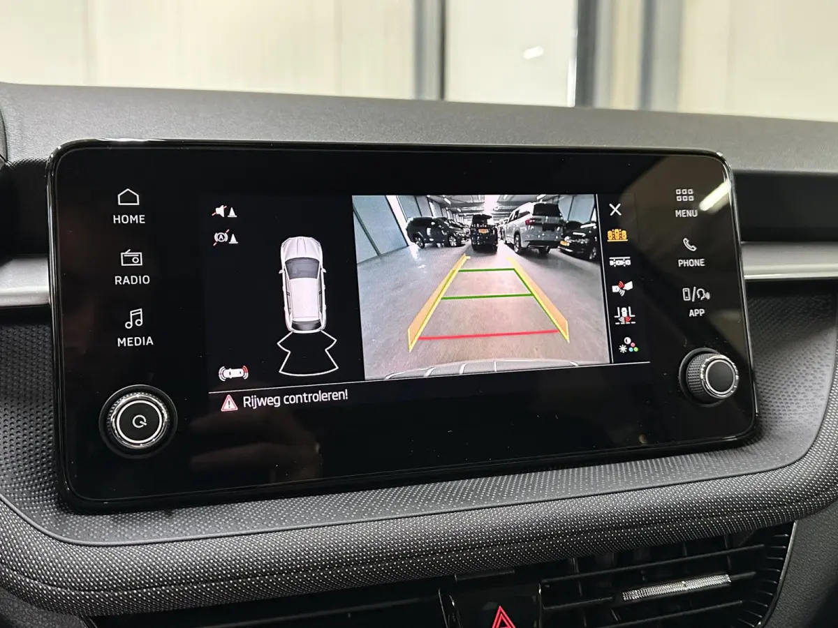 1.0 TSI 115 pk DSG Edition | Apple Carplay/Android Auto | Camera | Winter Pakket |