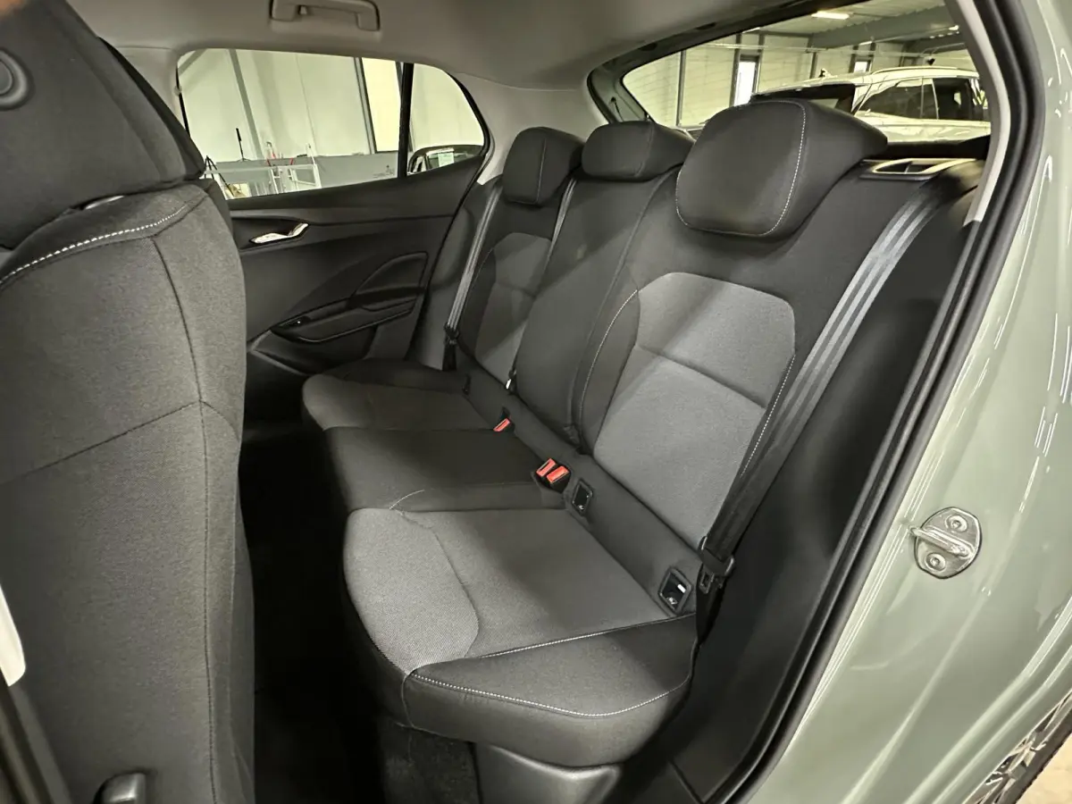 1.0 TSI 115 pk DSG Edition | Apple Carplay/Android Auto | Camera | Winter Pakket |